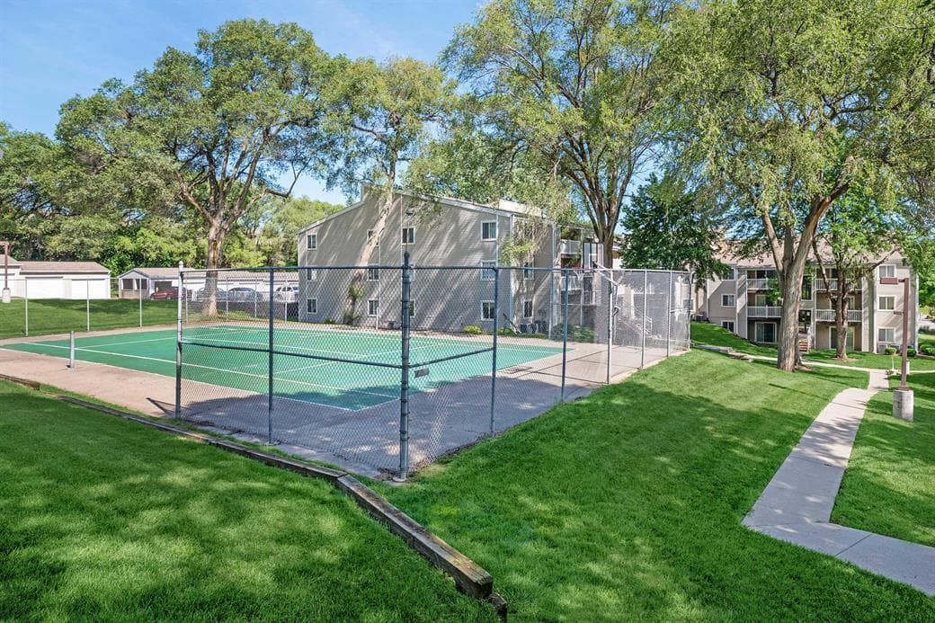 Tennis court